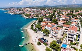 Family Friendly Seaside Apartments Brodarica, Sibenik - 15270